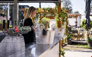 Skna mndagsspelningar i somriga Papas Garden 