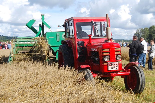 Välmatad skördedag utlovas Välmatad skördedag utlovas