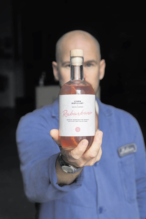 Lydns destilleri lgger rabarber p ginmarknaden 