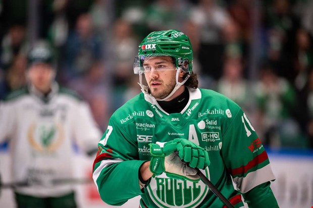 Åldermannen Dennis Everberg manar till lugn Åldermannen Dennis Everberg manar till lugn