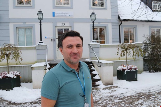 ”Livet är ingen dans på rosor” ”Livet är ingen dans på rosor”