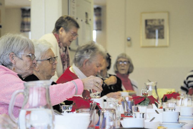 Tryggt och trevligt på Treklöverns ”Husfika” Tryggt och trevligt på Treklöverns ”Husfika”