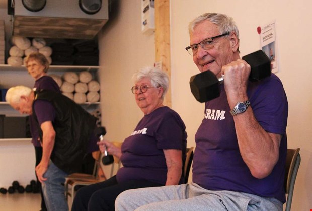 KRAM sätter fart på Örkelljungas seniorer KRAM sätter fart på Örkelljungas seniorer