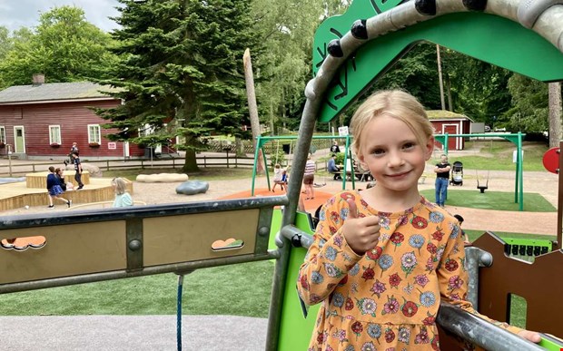 Nya lekplatsen i hembygdsparken får högsta betyg Nya lekplatsen i hembygdsparken får högsta betyg