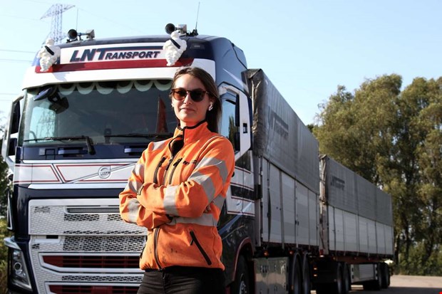 Ny statistik  Fortsatt fler kvinnor bakom ratten