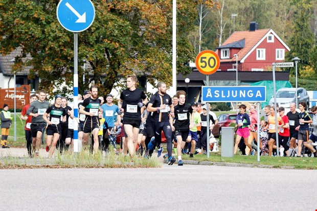 Åshöjdenloppet lockar till rörelseglädje Åshöjdenloppet lockar till rörelseglädje