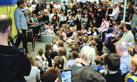 Knkafullt p Sknes minsta huvudbibliotek