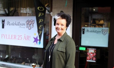 Monica v�xlar ner till heltid